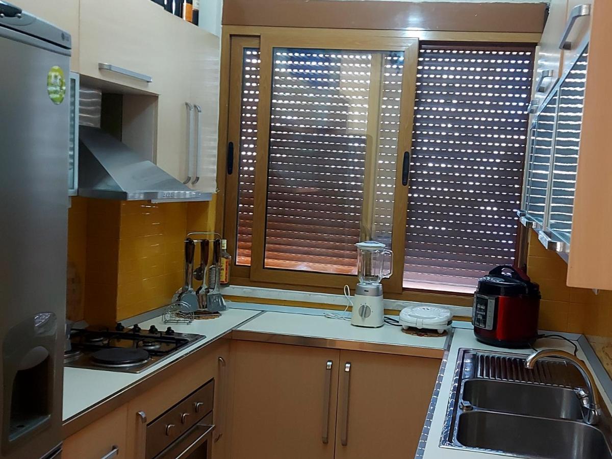 Apartment Roar Golem (Tirana)